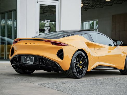 New 2025 Lotus Emira image 8