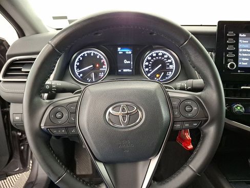 Certified 2023 Toyota Camry SE FWD image 8