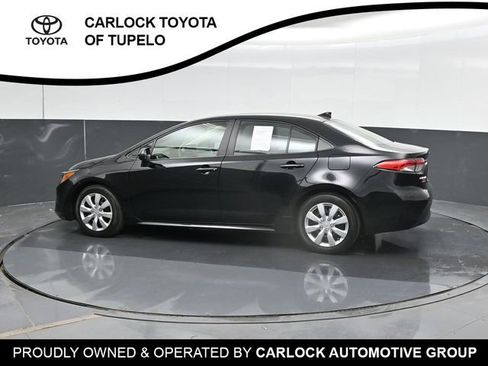 Used 2024 Toyota Corolla LE FWD image 9