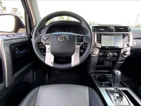 Certified 2021 Toyota 4Runner SR5 Premium image 5