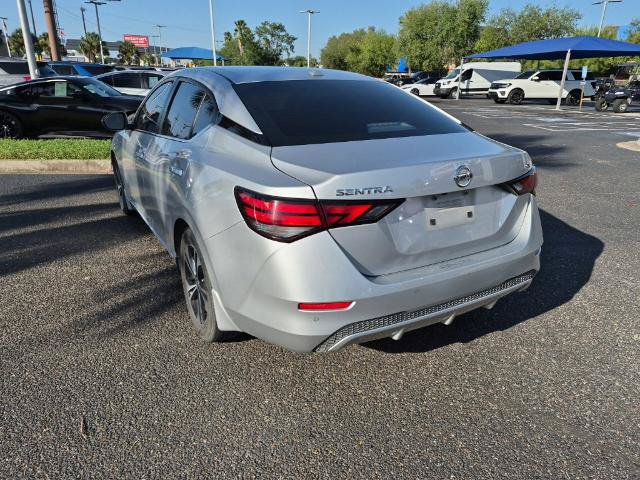 Used 2022 Nissan Sentra SV w/ All-Weather Package FWD image 4