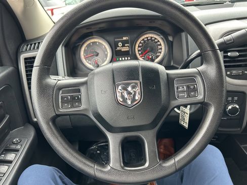 Used 2017 RAM 1500 ST w/ SXT Appearance Group image 12