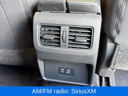 Used 2023 Nissan Rogue SV AWD/4WD image 19