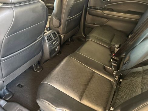 Used 2019 Honda Passport Touring image 26
