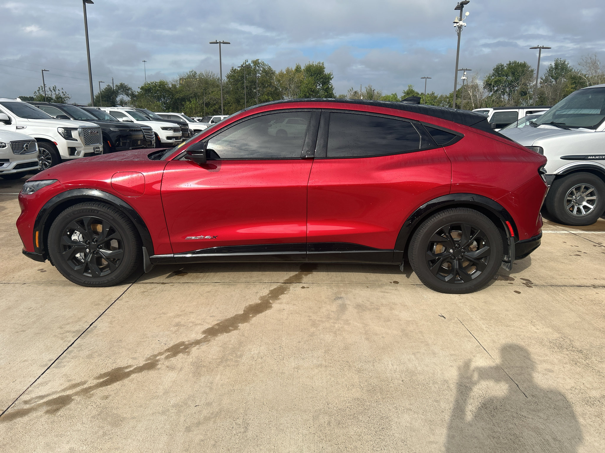 Used 2021 Ford Mustang Mach-E Premium AWD/4WD image 11
