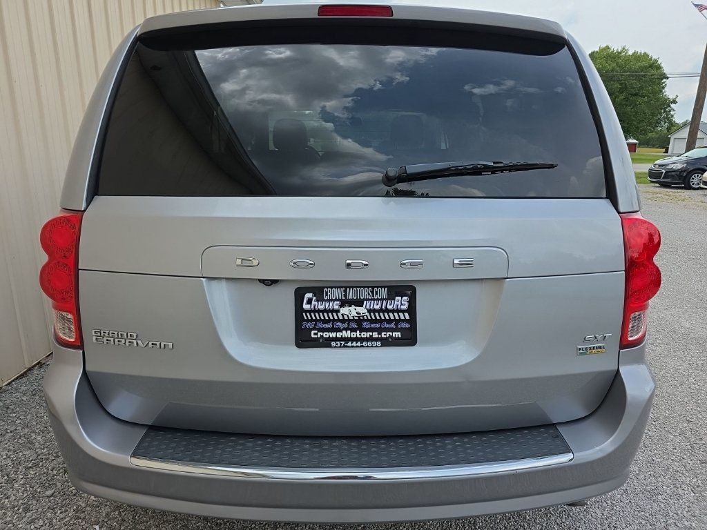 Used 2019 Dodge Grand Caravan SXT FWD image 6