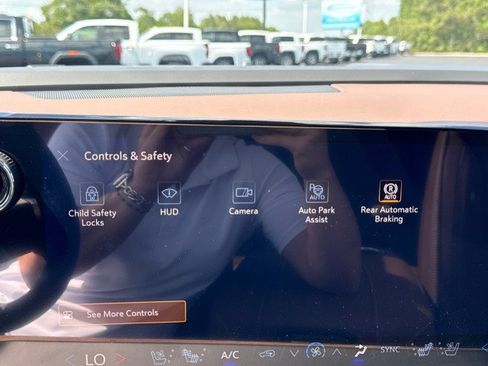 New 2026 Chevrolet Tahoe High Country RWD image 30