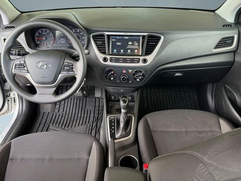 Used 2021 Hyundai Accent SEL image 24