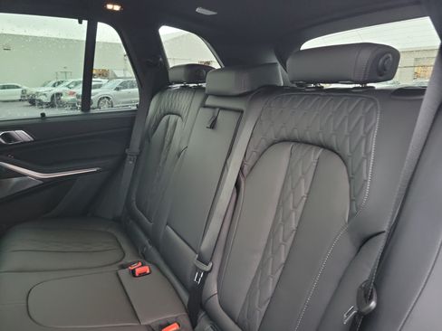 New 2026 BMW X5 M60i w/ Executive Package AWD/4WD image 8