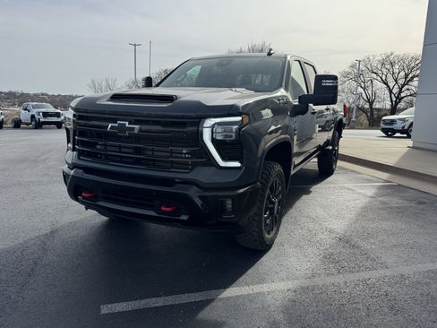 New 2026 Chevrolet Silverado 2500 LT w/ Trail Boss Package image 2