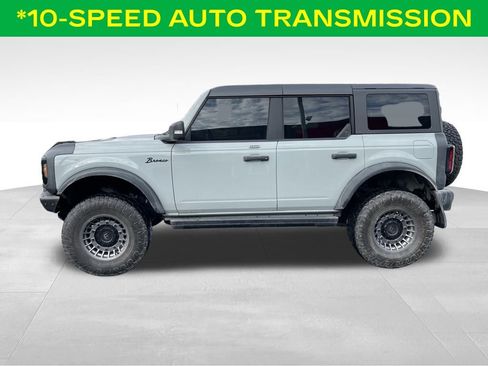 Used 2022 Ford Bronco Wildtrak image 7