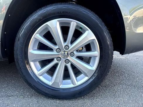 Used 2008 Toyota Highlander Limited AWD/4WD image 15
