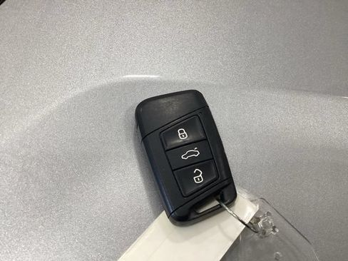 Certified 2024 Volkswagen Taos S AWD/4WD image 27