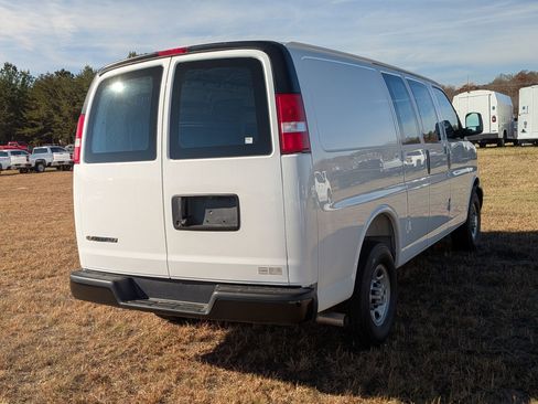 New 2025 Chevrolet Express 2500 w/ Driver Convenience Package image 8