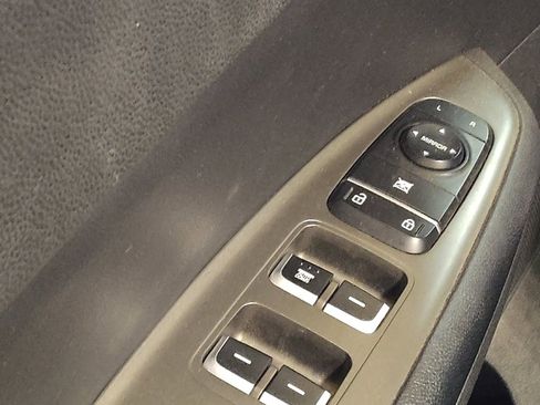 Used 2020 Kia Optima LX FWD image 27