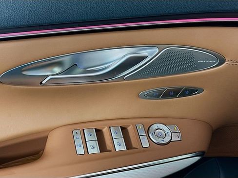 New 2026 Genesis GV70 2.5T Advanced image 20