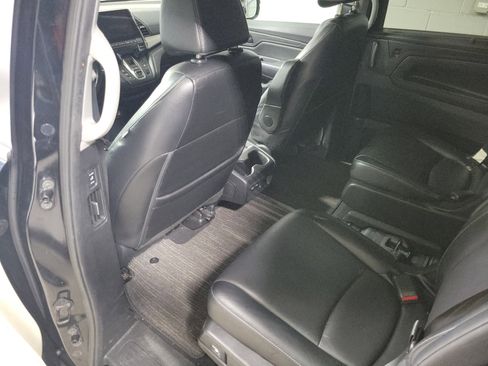 Used 2024 Honda Odyssey EX-L image 13