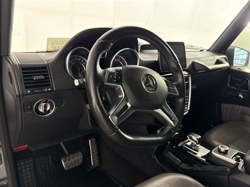Used 2017 Mercedes-Benz G 63 AMG 4MATIC image 4