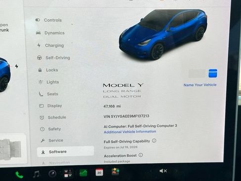 Used 2021 Tesla Model Y Long Range AWD/4WD image 18