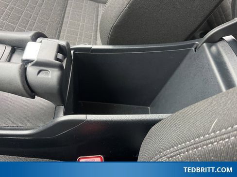 Used 2023 Honda HR-V LX image 36