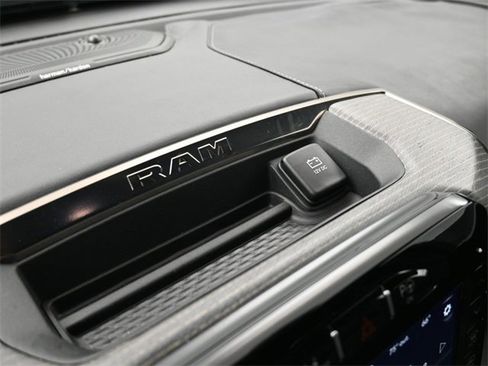 Used 2020 RAM 1500 Limited image 2