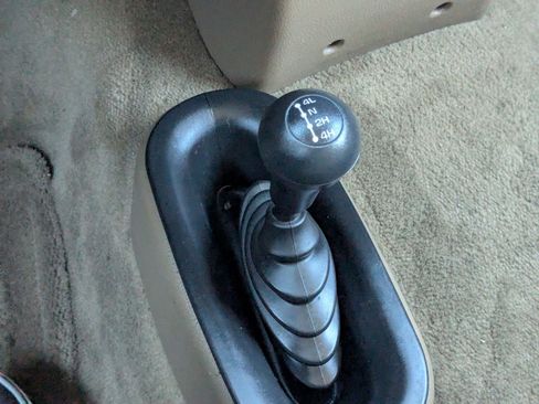 Used 1998 Dodge Ram 1500 Truck ST image 25