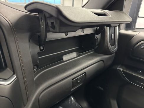 Used 2022 GMC Sierra 3500 AT4 w/ AT4 Preferred Package image 51