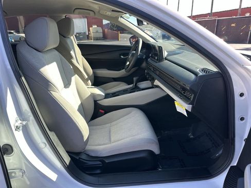 Used 2023 Honda Accord LX image 14