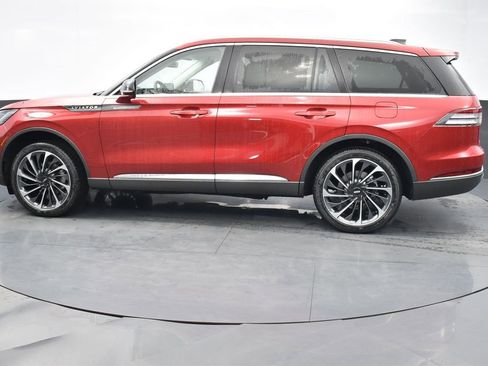 New 2025 Lincoln Aviator Reserve w/ Illumination Package image 2