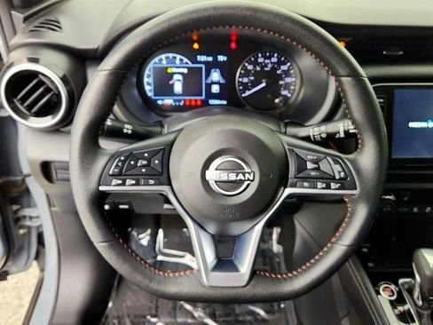 Used 2024 Nissan Kicks SR w/ SR Premium Package FWD image 13
