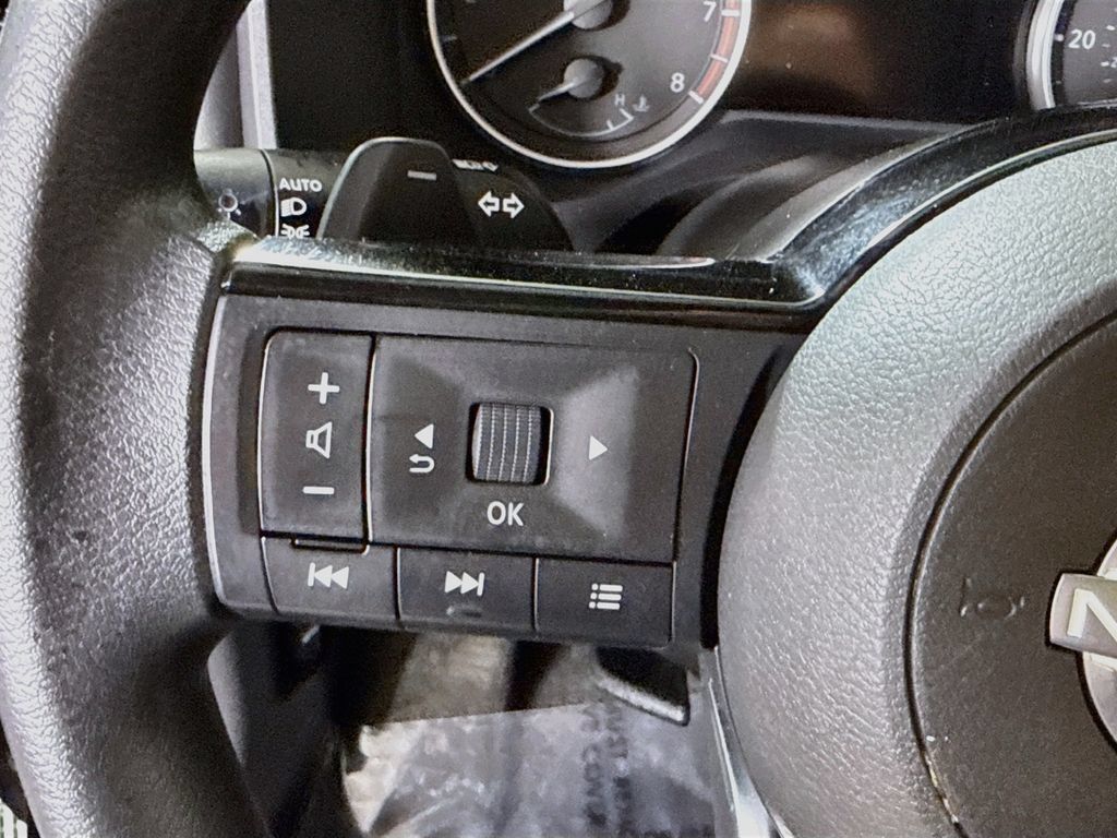 Certified 2023 Nissan Rogue SV AWD/4WD image 20