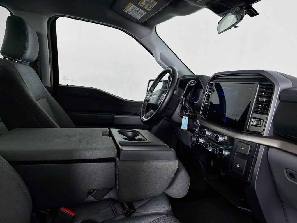 Used 2025 Ford F150 XLT w/ Equipment Group 301A Standard AWD/4WD image 35