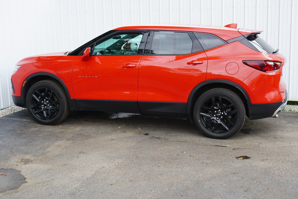 Used 2021 Chevrolet Blazer LT FWD image 3