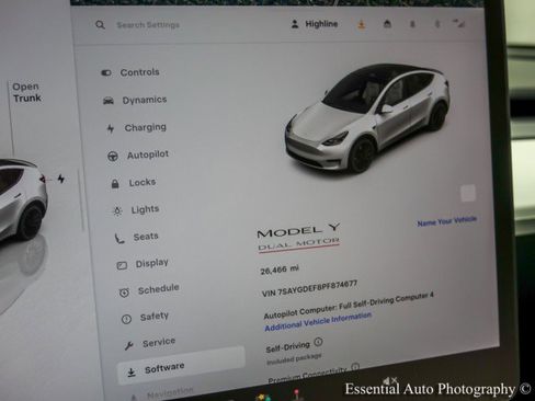 Used 2023 Tesla Model Y Performance AWD/4WD image 34