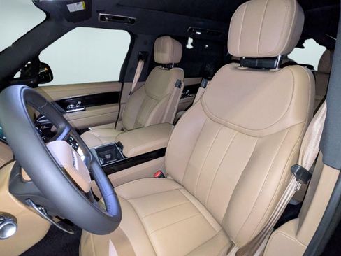New 2026 Land Rover Range Rover Long Wheelbase SE AWD/4WD image 15
