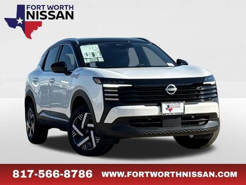 Certified 2026 Nissan Kicks SV w/ Charging Package FWD image 1