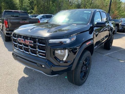 New 2025 GMC Canyon AT4 image 8