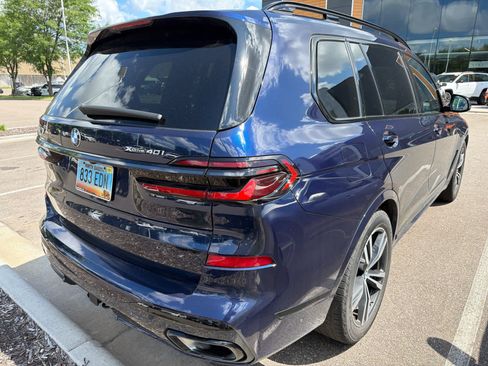 Used 2024 BMW X7 xDrive40i w/ Executive Package AWD/4WD image 5
