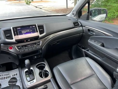 Used 2018 Honda Pilot EX-L image 28