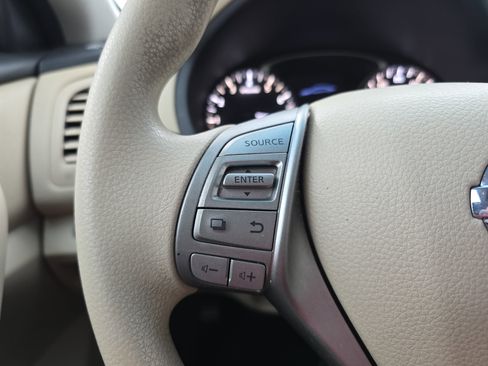 Used 2015 Nissan Altima 2.5 S w/ Power Driver Seat Package image 16