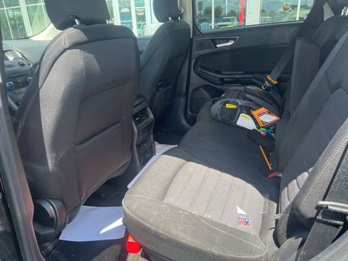 Used 2016 Ford Edge SE FWD image 10
