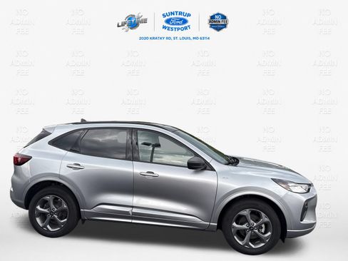 Used 2023 Ford Escape ST-Line w/ Tech Pack #1 AWD/4WD image 2