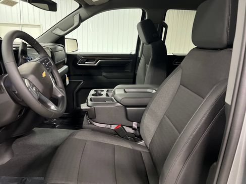 New 2026 Chevrolet Silverado 1500 LT AWD/4WD image 12