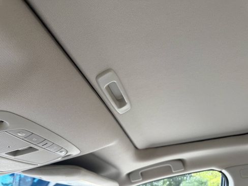 Used 2016 Nissan Altima 3.5 SL FWD image 9