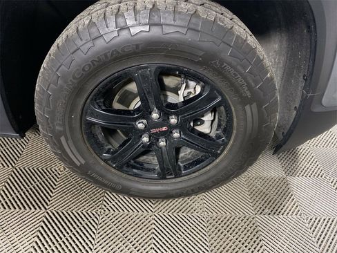 Used 2023 GMC Acadia AT4 w/ Trailering Package image 10