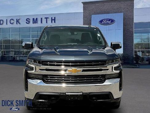Used 2022 Chevrolet Silverado 1500 LT image 2