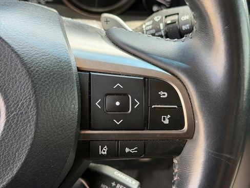 Used 2019 Lexus LX 570 4WD w/ Luxury Package image 13