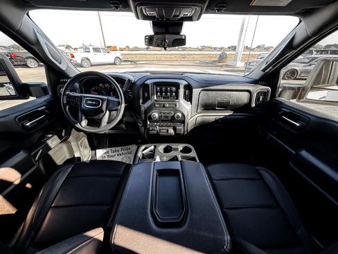 Certified 2024 GMC Sierra 3500 Pro AWD/4WD image 13