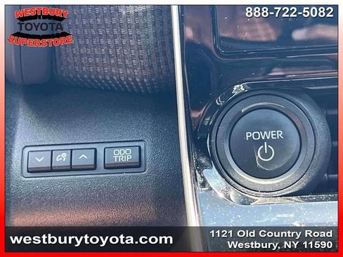 Used 2024 Toyota bZ4X AWD w/ Weather Package image 31