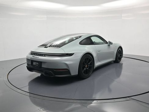 Used 2026 Porsche 911 Carrera S RWD image 32